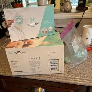 Willow Milk Containers Set